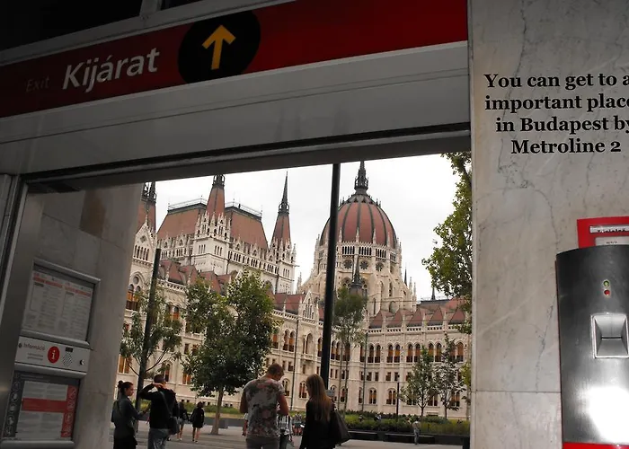 Mogyorodi Hostel Budapest